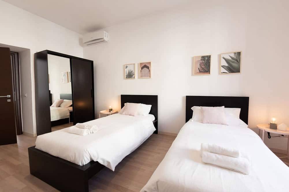 Apartamento entero, The Best Rent - Four Bedroom Apartment near Roma Termini in Centro de Roma, Roma