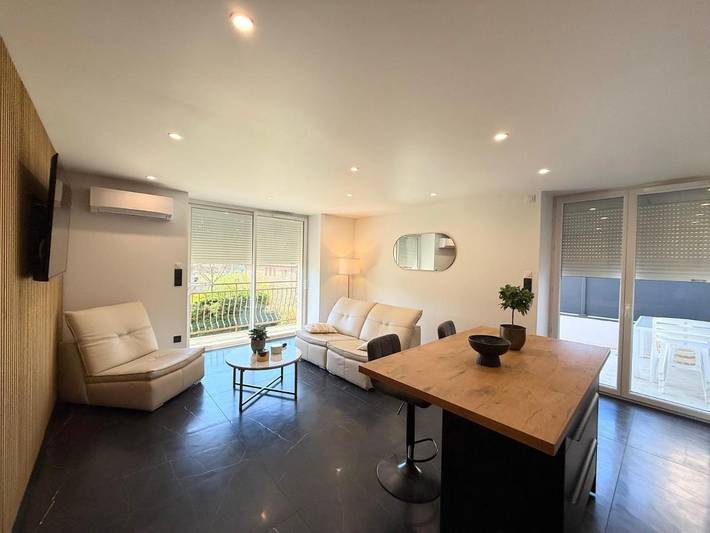 Gîte pour 3 personnes, avec terrasse, animaux acceptés à Rodez - 2