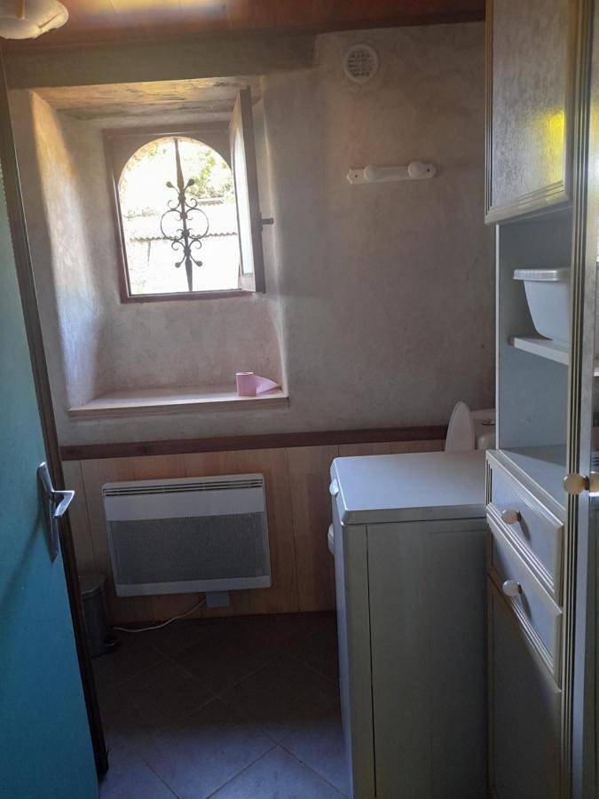 Appartement entier, Indépendant studio in a little organic farm at maisdon sur sevre 44690 france in Maisdon-sur-Sèvre, Région de Nantes