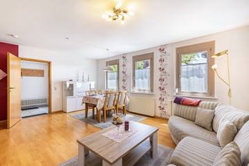 Ferienwohnung für 4 Personen in Sonnenbühl, Schwäbische Alb Radweg Etappe 5 Region, Bild 4