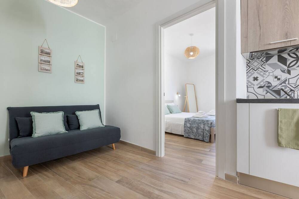 Entire apartment, Carloforte Central Bright Apartment! in Carloforte, Carbonia-Iglesias Province