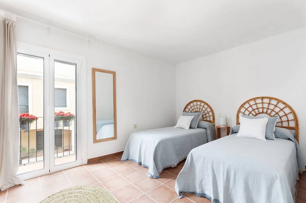 Entire apartment, Casa Rosari I - Garden & Private Parking in Vilassar de Mar, Costa del Maresme