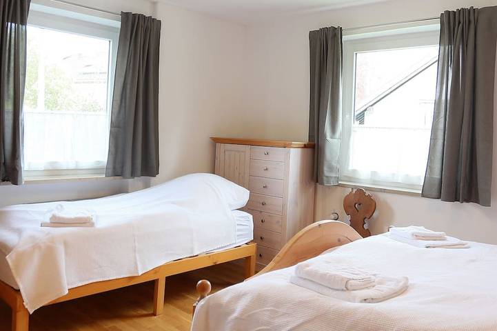 Ganze Wohnung, Nur 20 Minuten ins Münchner Zentrum: 90 m² Ferienwohnung in Toplage in Schäftlarn, Starnberger See