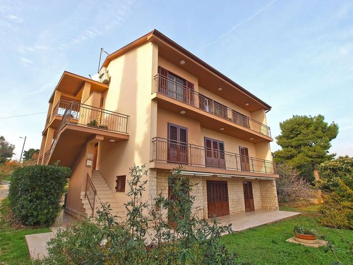 Gîte pour 3 personnes, avec terrasse à Premantura - 3