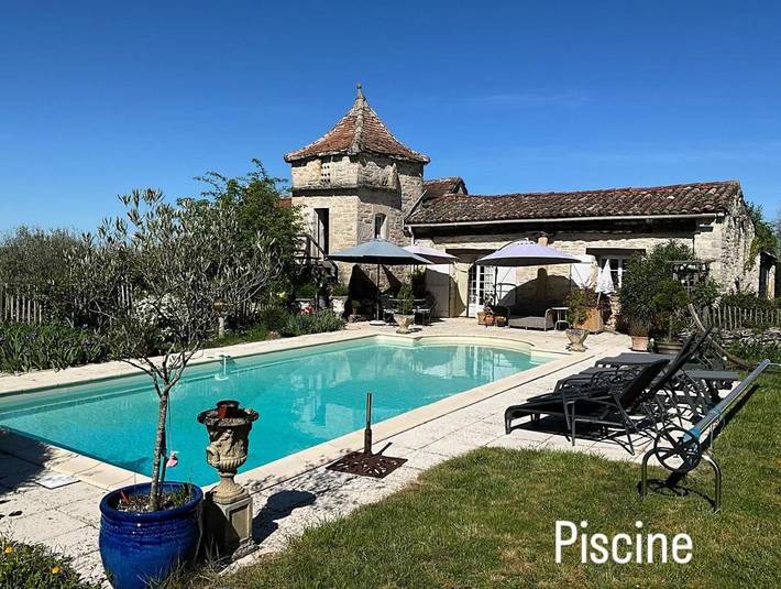 Maison de vacances pour 2 personnes, avec jardin ainsi que vue et piscine, animaux acceptés
