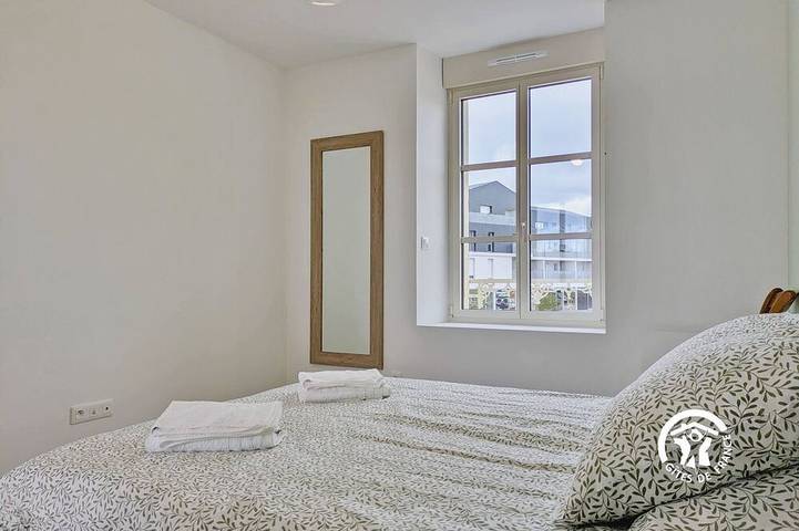 Gîte pour 7 personnes, avec balcon, animaux acceptés à Louverné - 4