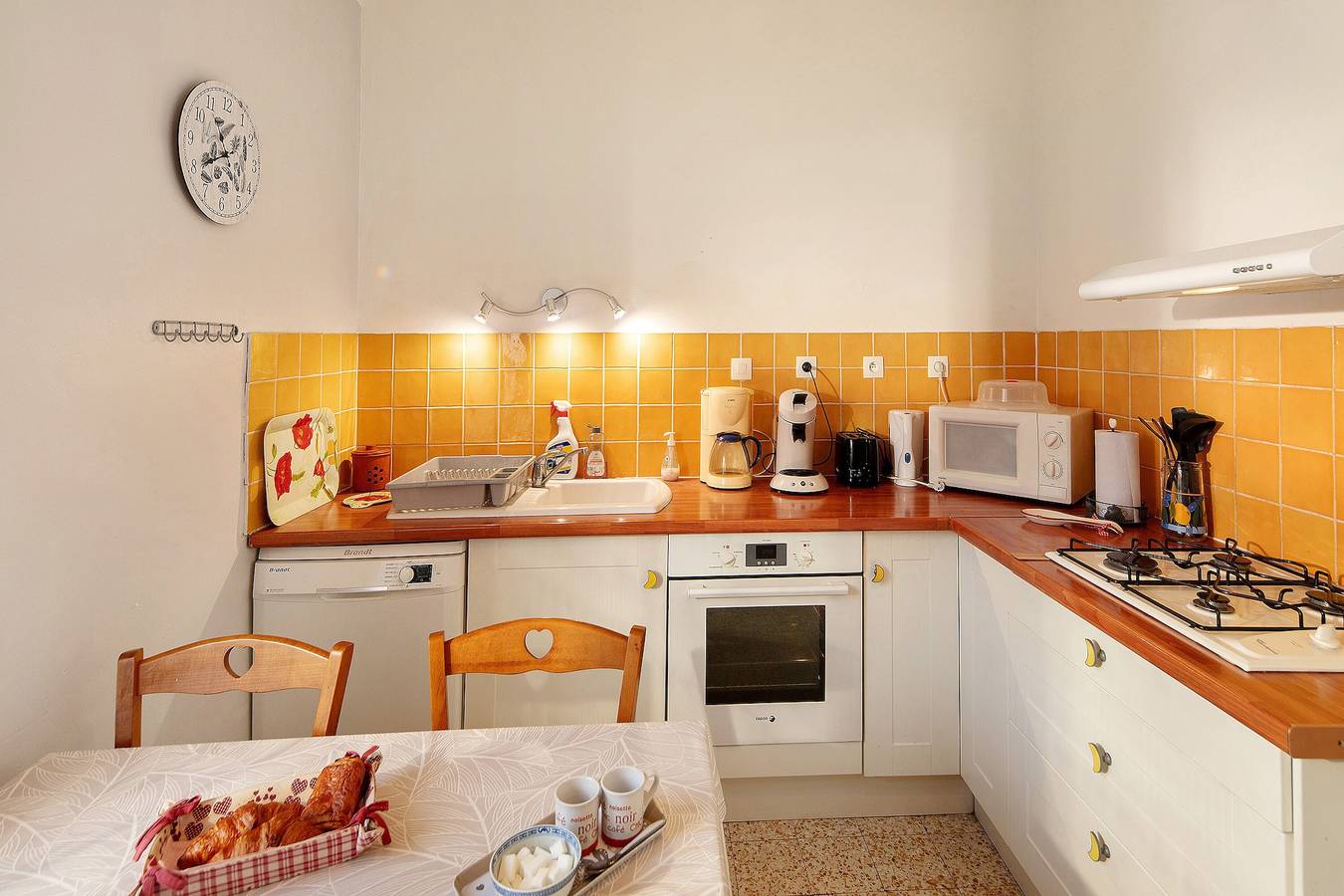 Apartamento entero, Apartamento 'Le Vigan' con jardín compartido y Wi-Fi in Le Vigan, Cevenas