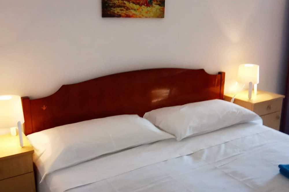 Ganze Wohnung, Aralia attic room in Noto und Umgebung, Syrakus Provinz
