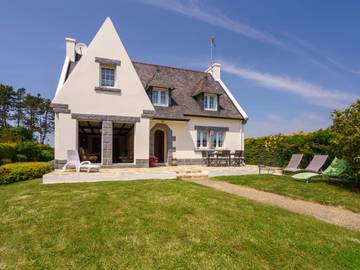 Gîte pour 8 personnes, avec jardin et terrasse à Plobannalec-Lesconil