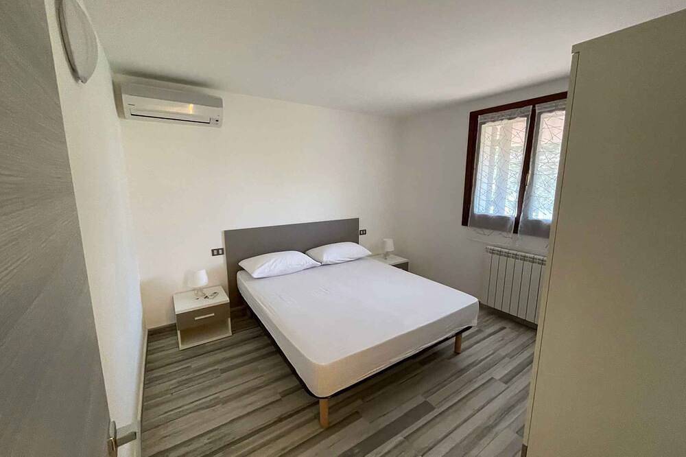 Ferienhaus mit Schwimmbad in Isola Albarella, Rosolina