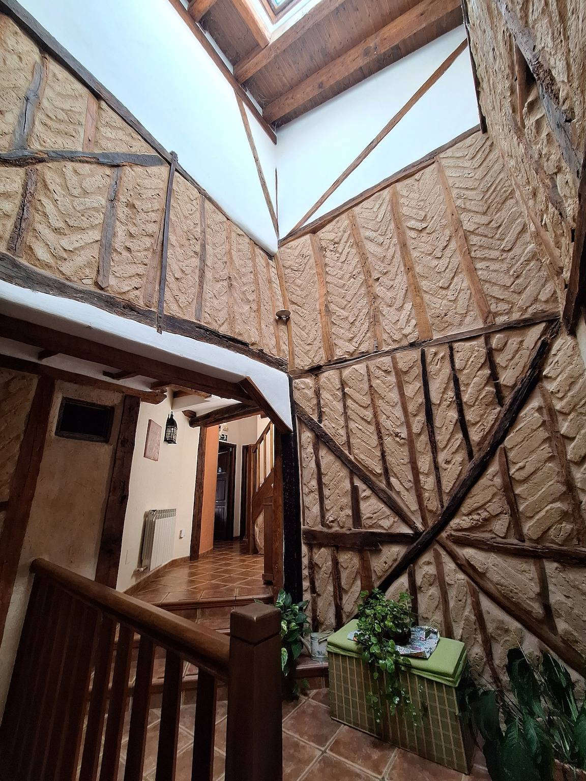 Landhaus 'El Encuentro' mit traditioneller Lehm- und Holzarchitektur in Villalón de Campos, Valladolid Provinz