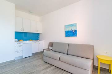 Apartment for 3 People in Općina Konavle, Dubrovnik-Neretva, Photo 4