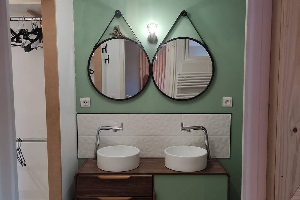 Entire apartment, Apartment with garden in Poitiers, Vienne