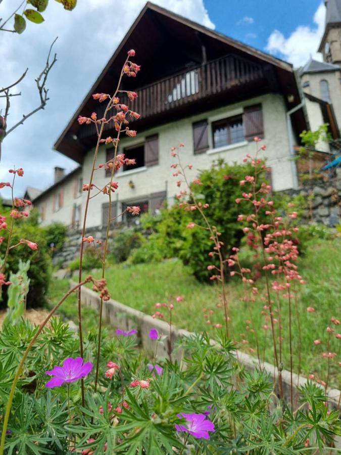 Chalets Jeanne & Arnol à Allemond - Grand Domaine Alpe d'Huez in Allemond, Parc national des Écrins