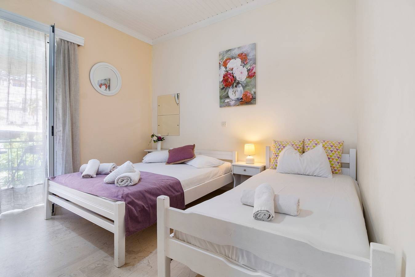 Entire studio, Studio Apartment 'With Mountain View' with Sea View in Nikiana, Alexandros
