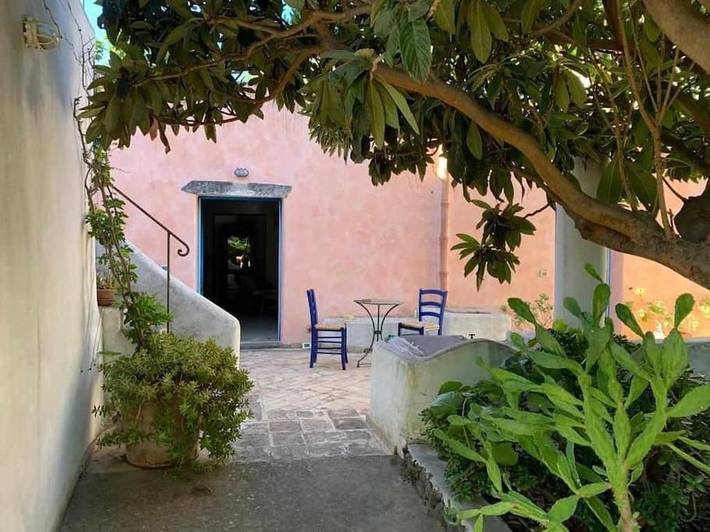 Vakantiehuis voor 2 personen, met tuin in Salina