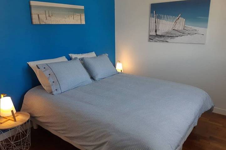 Location de vacances pour 6 personnes, avec terrasse et jardin à Locmiquélic - 2