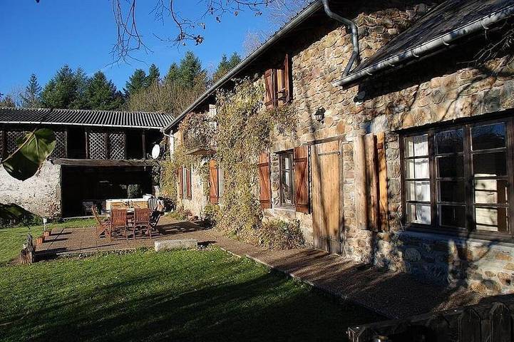Location de vacances pour 15 personnes, avec Balcon ainsi que Jacuzzi et Jardin à Escala