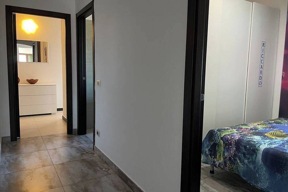 Apartamento entero, H 51 Casa familiar - Centro Budoni - cerca de tiendas y playa - in Budoni, Olbia-Tempio