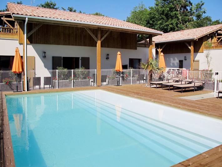 Location de vacances pour 6 personnes, avec terrasse et sauna, animaux acceptés dans Lac de Lacanau