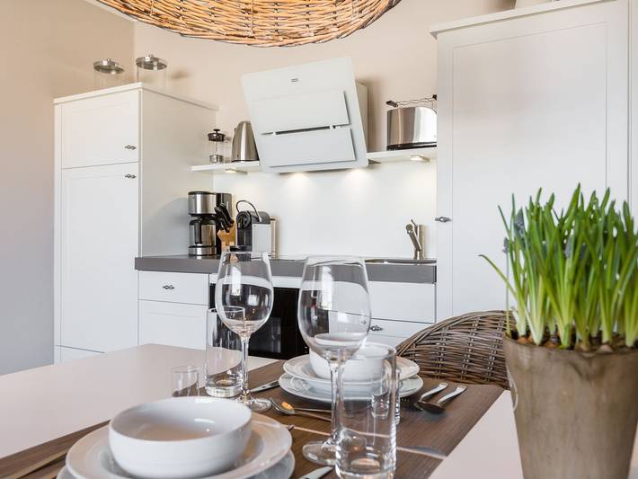 Ganze Wohnung, Moderne 2-Zimmer-Wohnung in Westerland mit Nord-Balkon und zentraler Lage in Westerland, Sylt (Gemeinde)