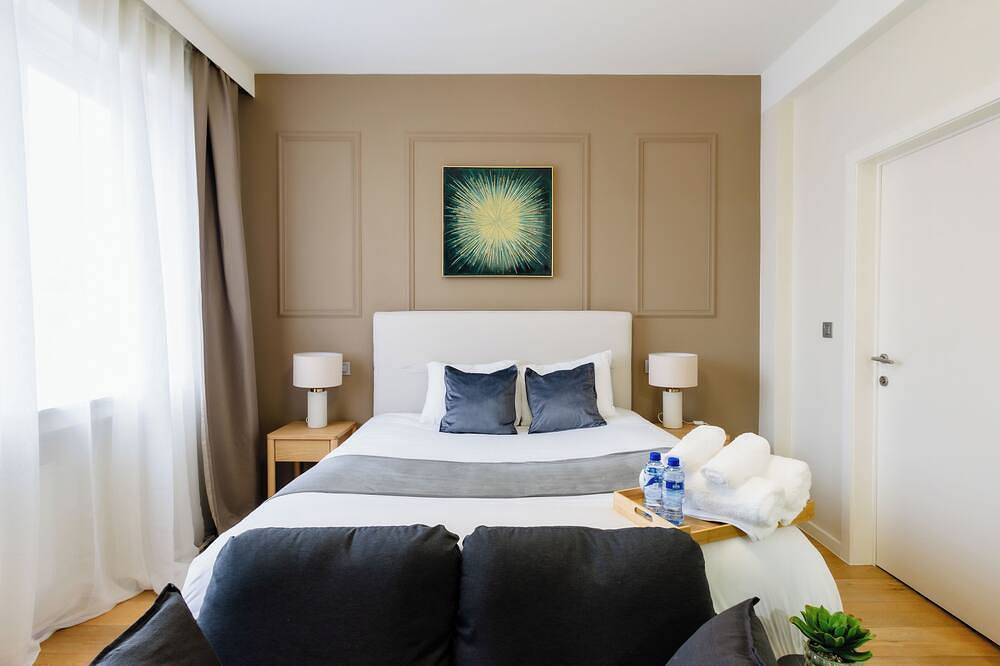 Appartement entier, Charmant Studio | Centre-ville | 2min de Métro | 401 in Bruxelles, Région de Bruxelles