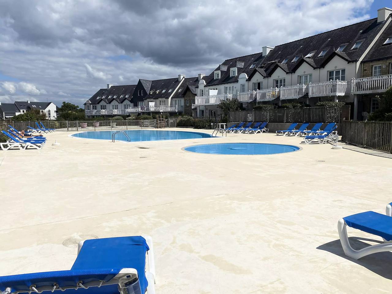 Ganze Wohnung, 2-Zimmer-Wohnung für 4 Personen mit Blick auf den Hafen - Auswahl in Arzon, Côte des Mégalithes