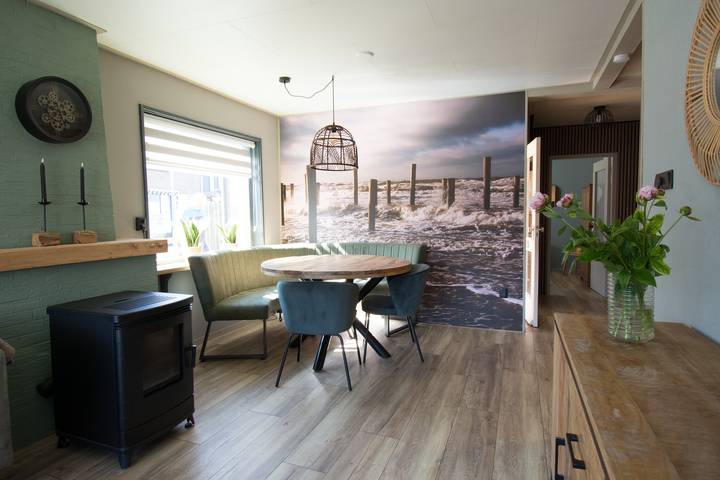 Ferienhaus für 4 Personen, mit Balkon/Terrasse und Terrasse sowie Garten in Petten - 2