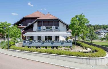 Hôtel pour 2 personnes, avec vue et jardin, animaux acceptés à Argonay