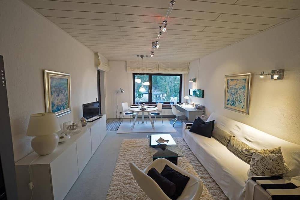 Ganze Wohnung, Ferienwohnung Rheinhoehe-Andernach - Appartement/Fewo, Dusche, Wc, Komfort in Andernach, Osteifel