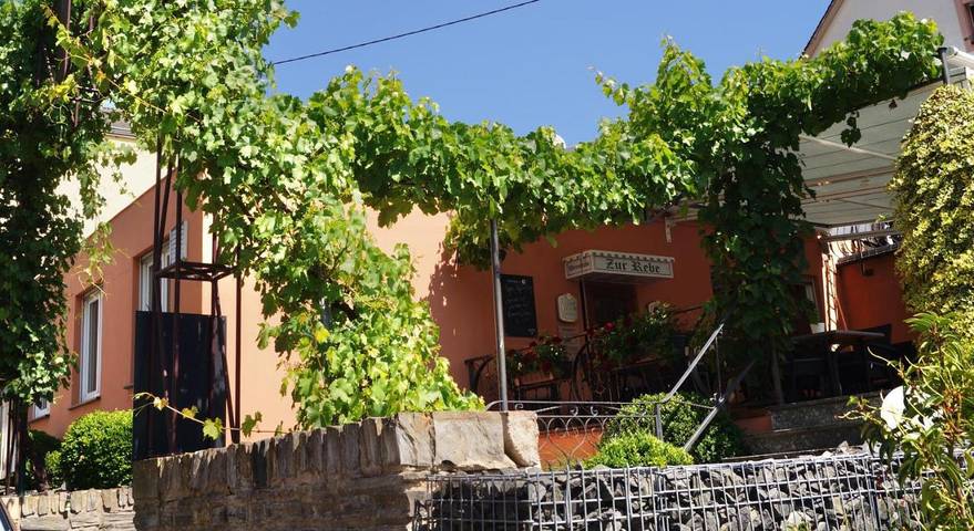 Hotel für 3 Personen, mit Terrasse und Garten in Mehring - 3