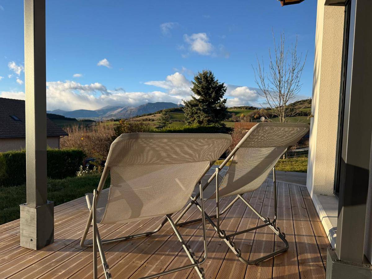The Nest - cosy chalet for two in Jarjayes, Région de Gap