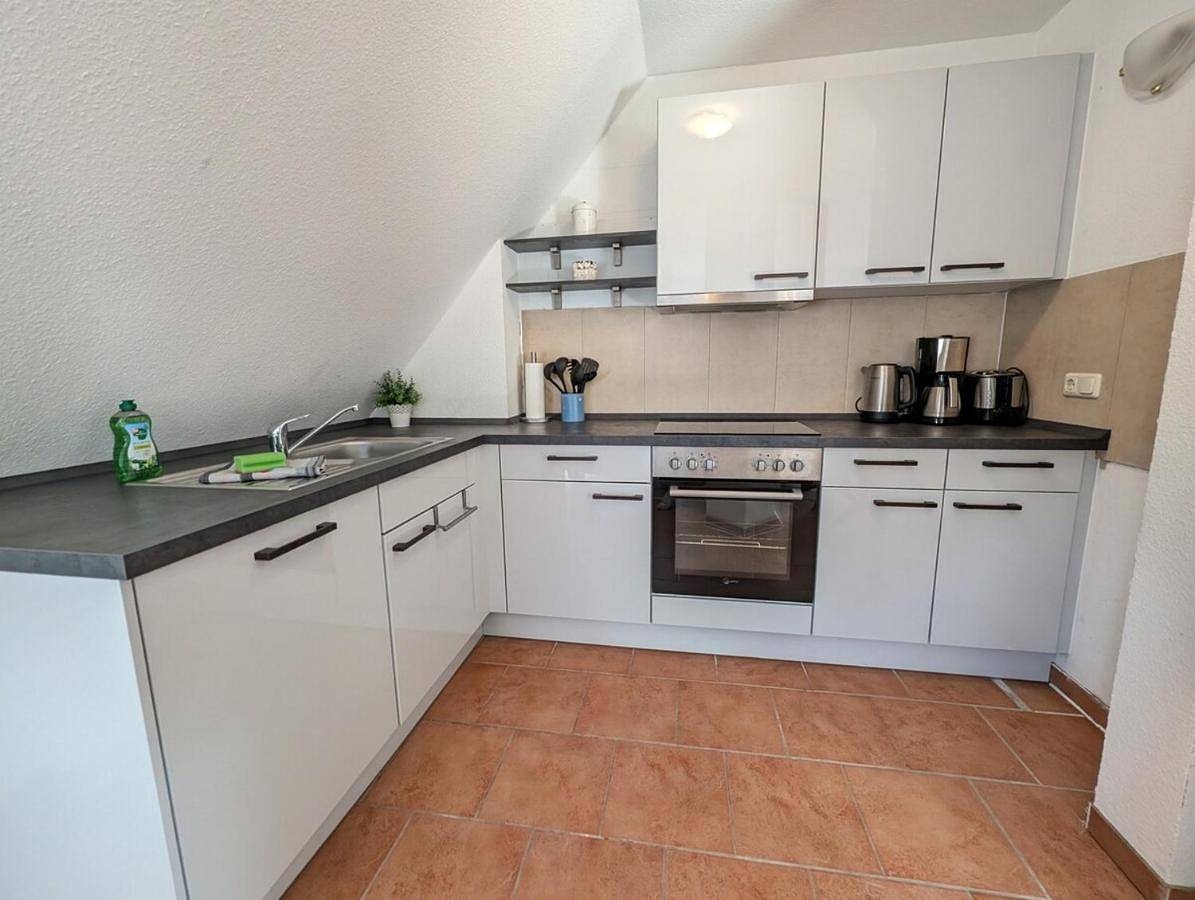 Ganze Wohnung, Two-Bedroom Apartment with Garden View in Nordermeldorf, Dithmarschen