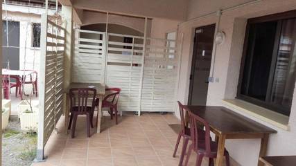 Hôtel pour 2 personnes, avec terrasse à Saint-Quentin-Fallavier