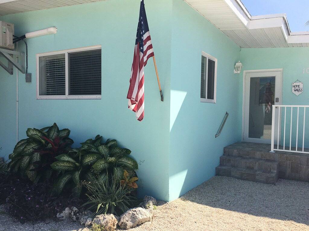 Charming Half Duplex in Sombrero Beach, Marathon