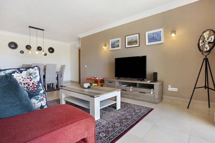 Gîte pour 8 personnes, avec balcon, adapté aux familles à Portimão - 3