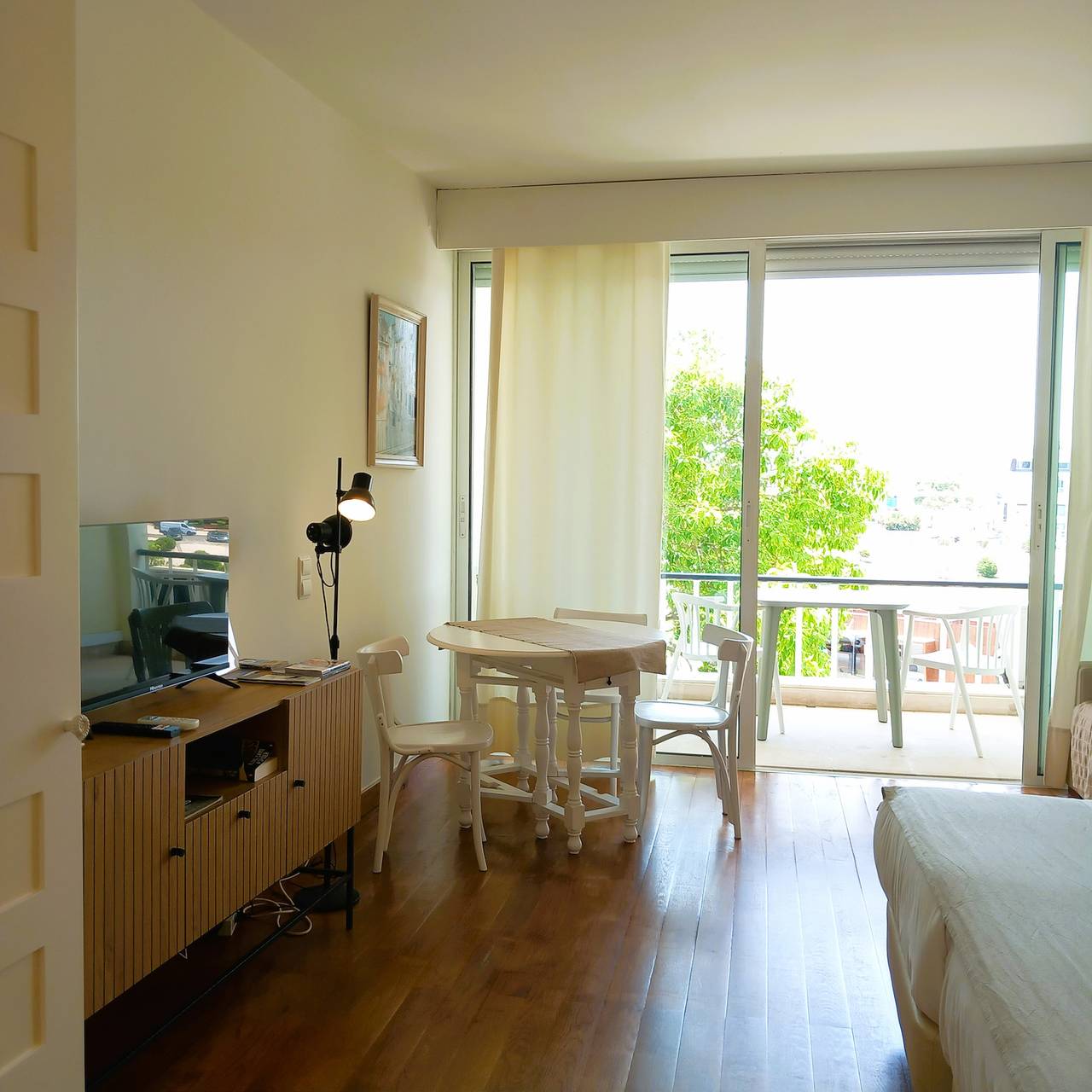 Estudio entero, Rent4Rest Estoril Beachfront Apartments - Balcony Studio in Cascais e Estoril, Costa de Lisboa