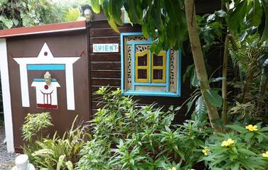 Gîte pour 2 personnes, avec piscine et jardin, animaux acceptés dans DOM-TOM