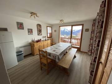 Gîte pour 8 personnes, avec balcon à Crest-Voland