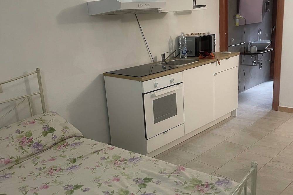 Ganze Wohnung, Beautiful studio apartment with all the comforts just a stone's throw from the sea in Torre delle Stelle, Maracalagonis