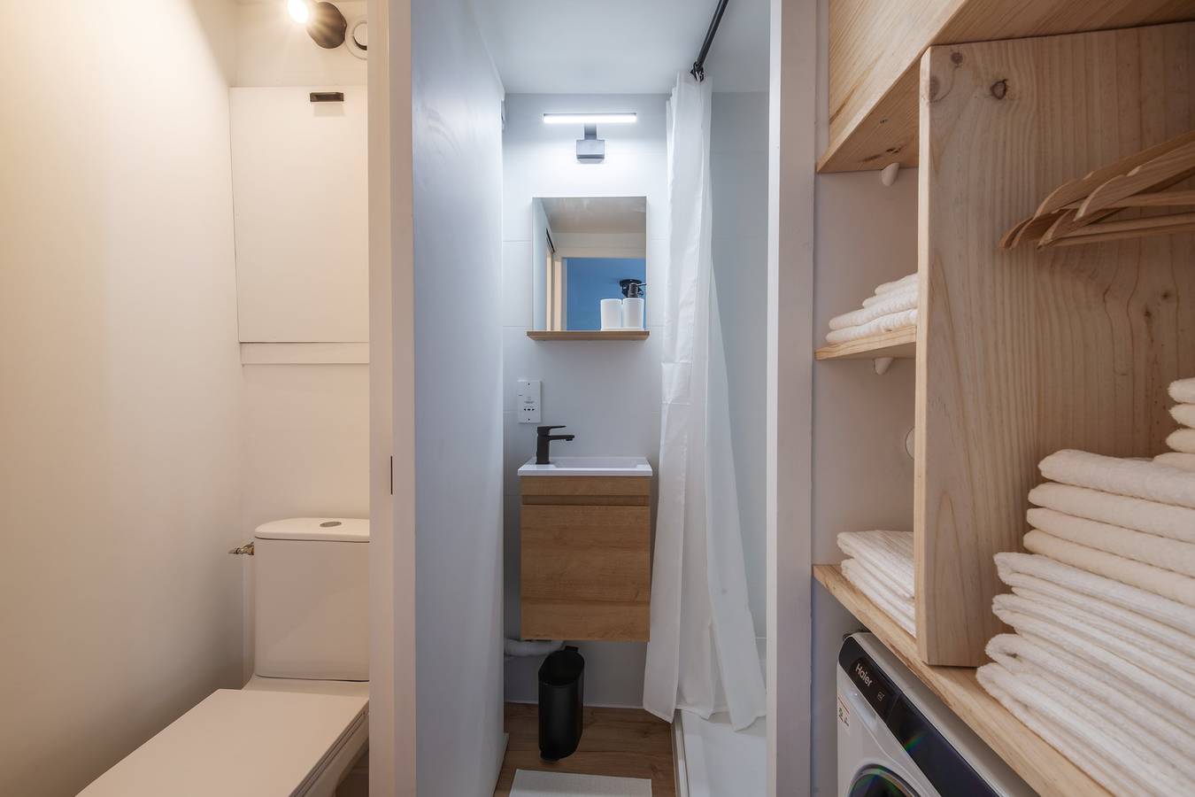 Studio entier, L'Ambroise - Wifi - Centre-ville - Gare in Laval, Mayenne