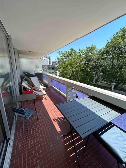 Appartement entier, One-Bedroom Apartment in Massy, Essonne