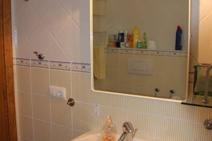 Ferienwohnung für 4 Personen, mit Terrasse und Pool in Nova Xabia - 4