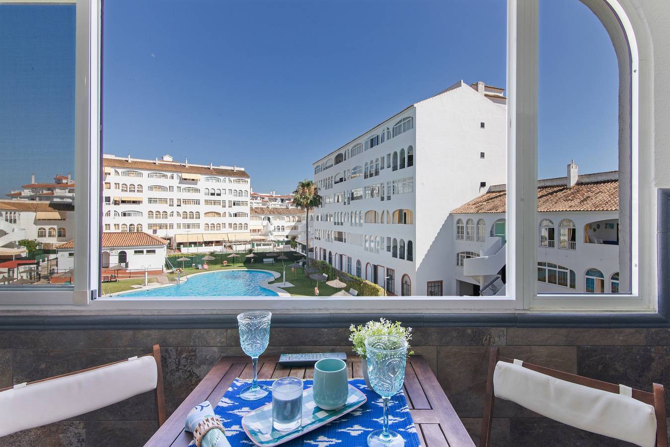Ganze Wohnung, Ferienwohnung 'El Portil' mit Gemeinschaftspool, Wi-Fi und Klimaanlage in Punta Umbría, Costa de la Luz
