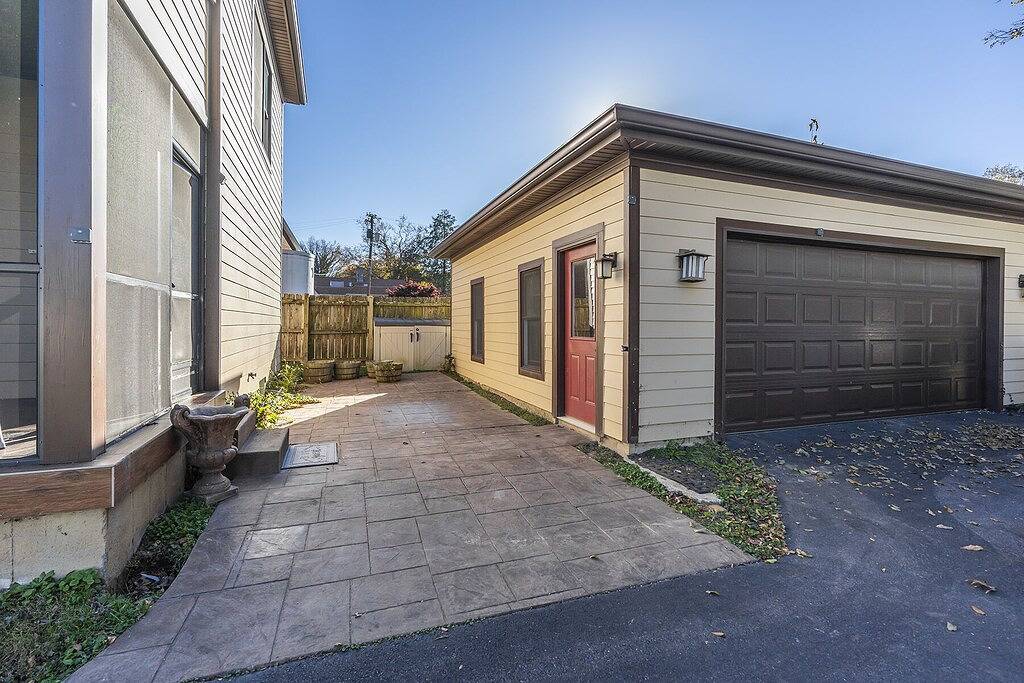 Bourbon n Horses themed 3B/2Ba home in beautiful Chevy Chase neighborhood! in Lexington, Kentucky