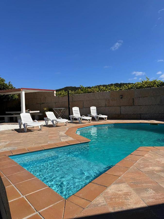 Two-Bedroom House in Meis, Costa de Galicia