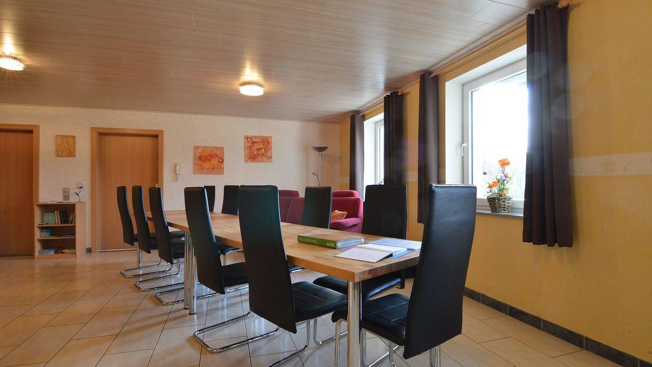 Ganze Ferienwohnung, Ferienwohnung für 10 Personen (155 m²) in Reuland in Burg-Reuland, Lüttich und Umgebung