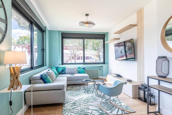 Gîte pour 8 personnes, avec jardin à Saint-Vincent-de-Tyrosse - 4