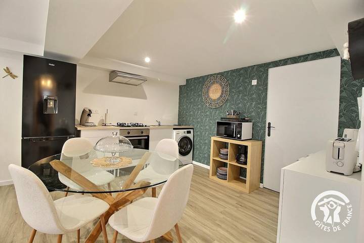 Gîte pour 2 personnes, avec jardin à Pléhédel - 3