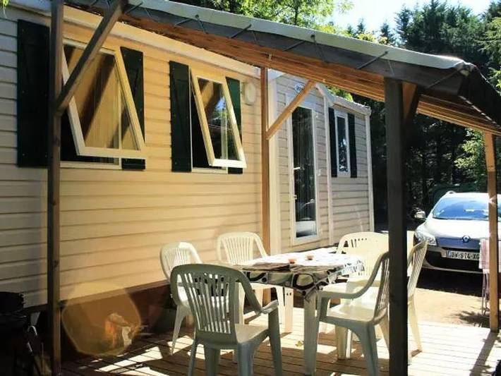 Mobil home pour 6 personnes, avec bassin pour enfant à Peyrillac-et-Millac - 4